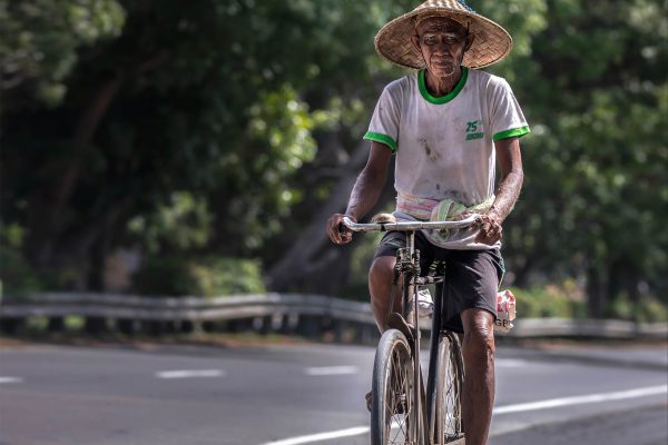 old man cycling bali 600x400 - Bali & Lombok